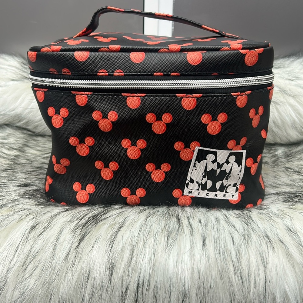 Mickey Mouse Black and Red Makeup bag Disney by Danielle Nicole, EUC